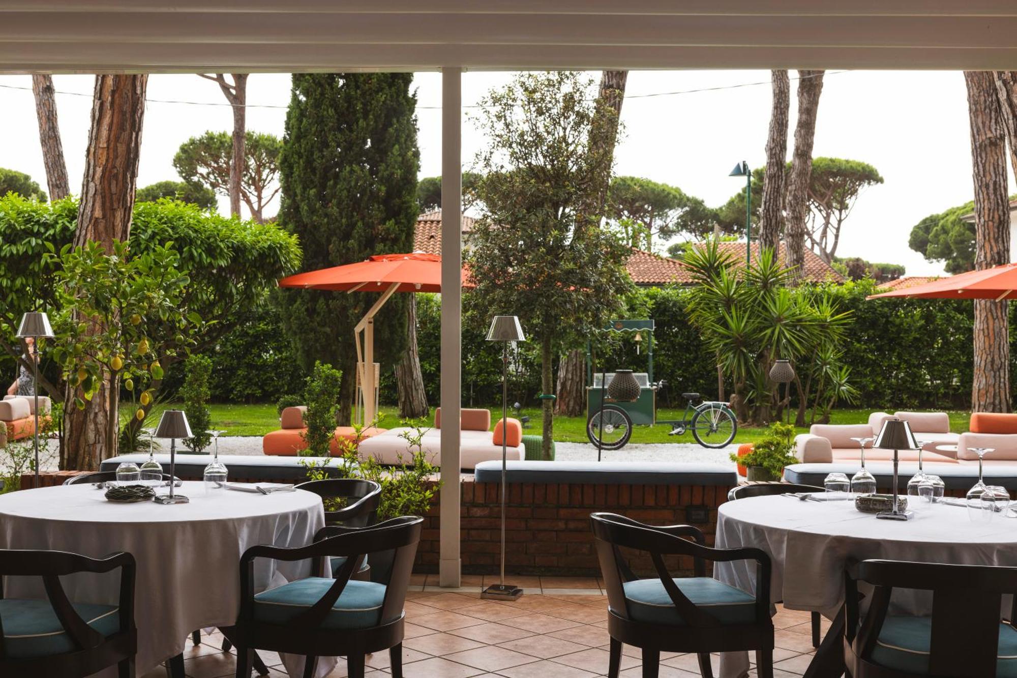 La Serena Hotel Fdm Forte dei Marmi Exterior photo
